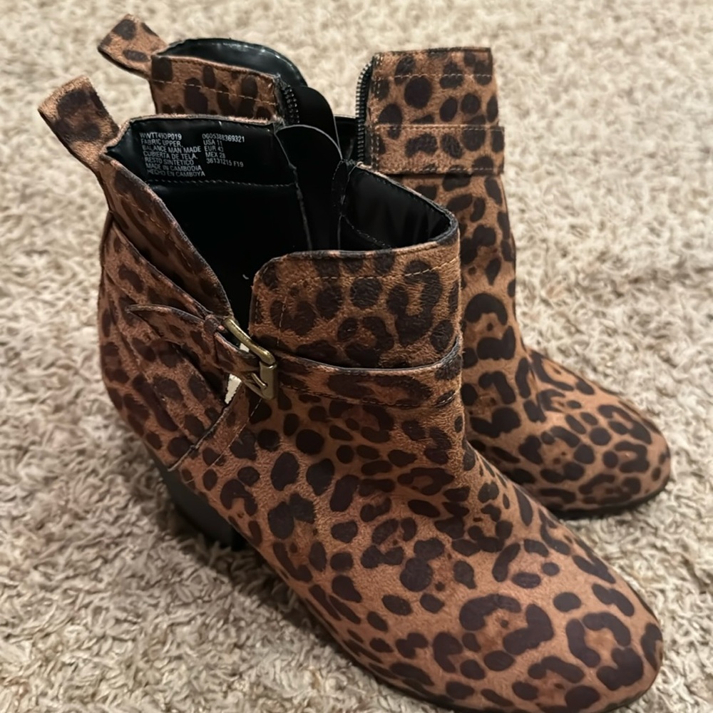 Women’s boots